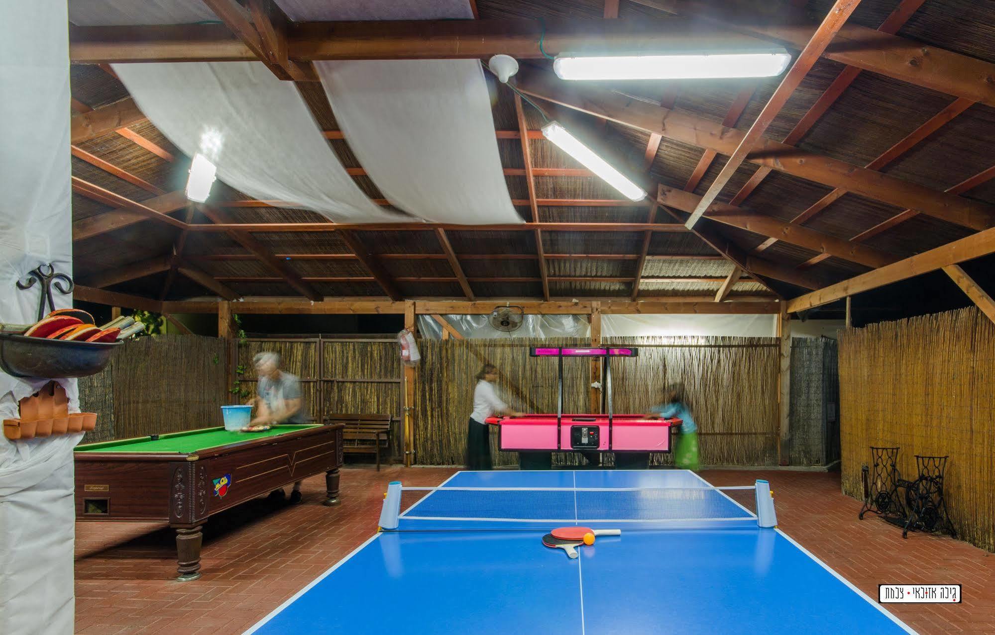 Avigail Guest House Yavneʼel Extérieur photo