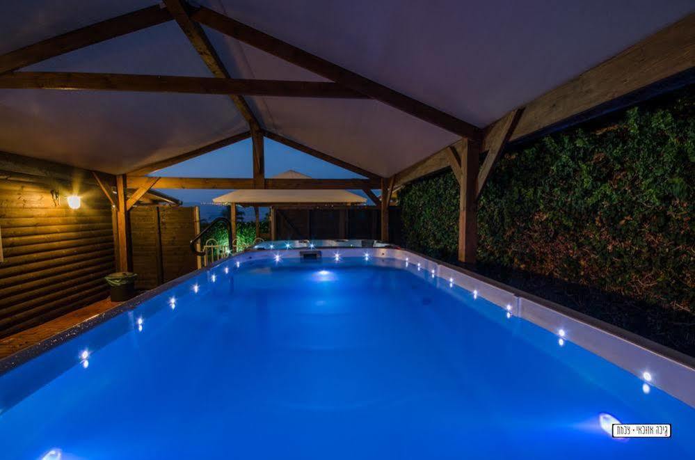 Avigail Guest House Yavneʼel Extérieur photo